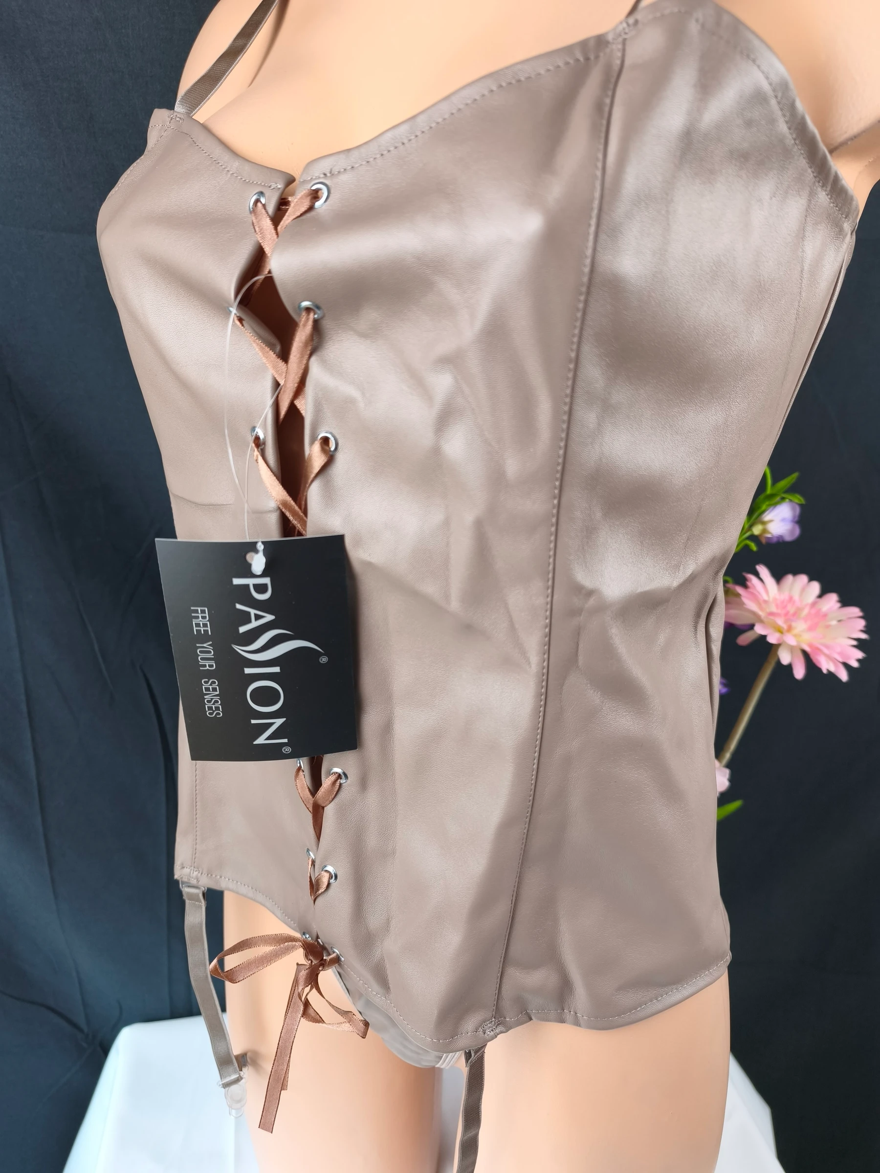 Conjunto de 2 piezas tipo cuero Taupe – Nuevo Talla L/XL – photo 9